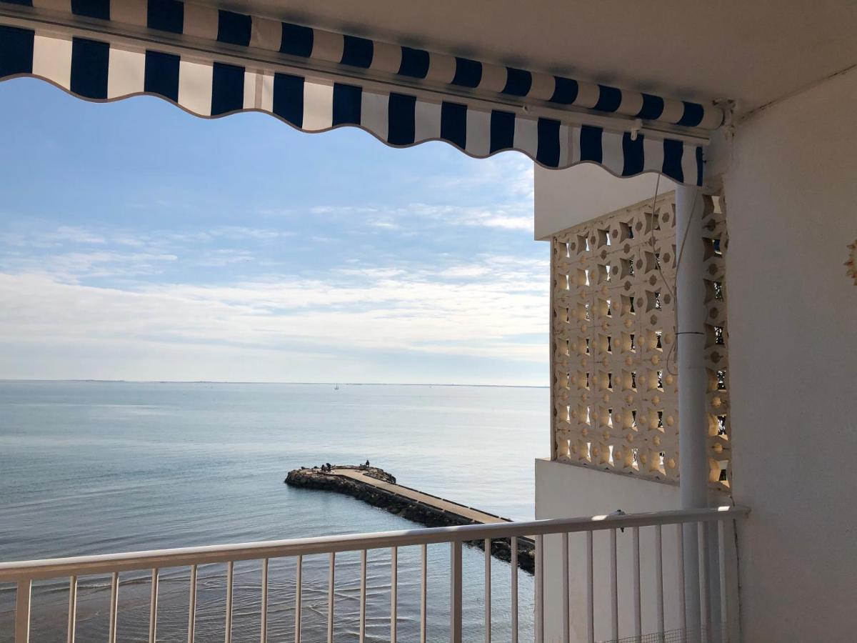 Apartamento En Primera Linea De Mar Sant Carlos de la Ràpita Esterno foto