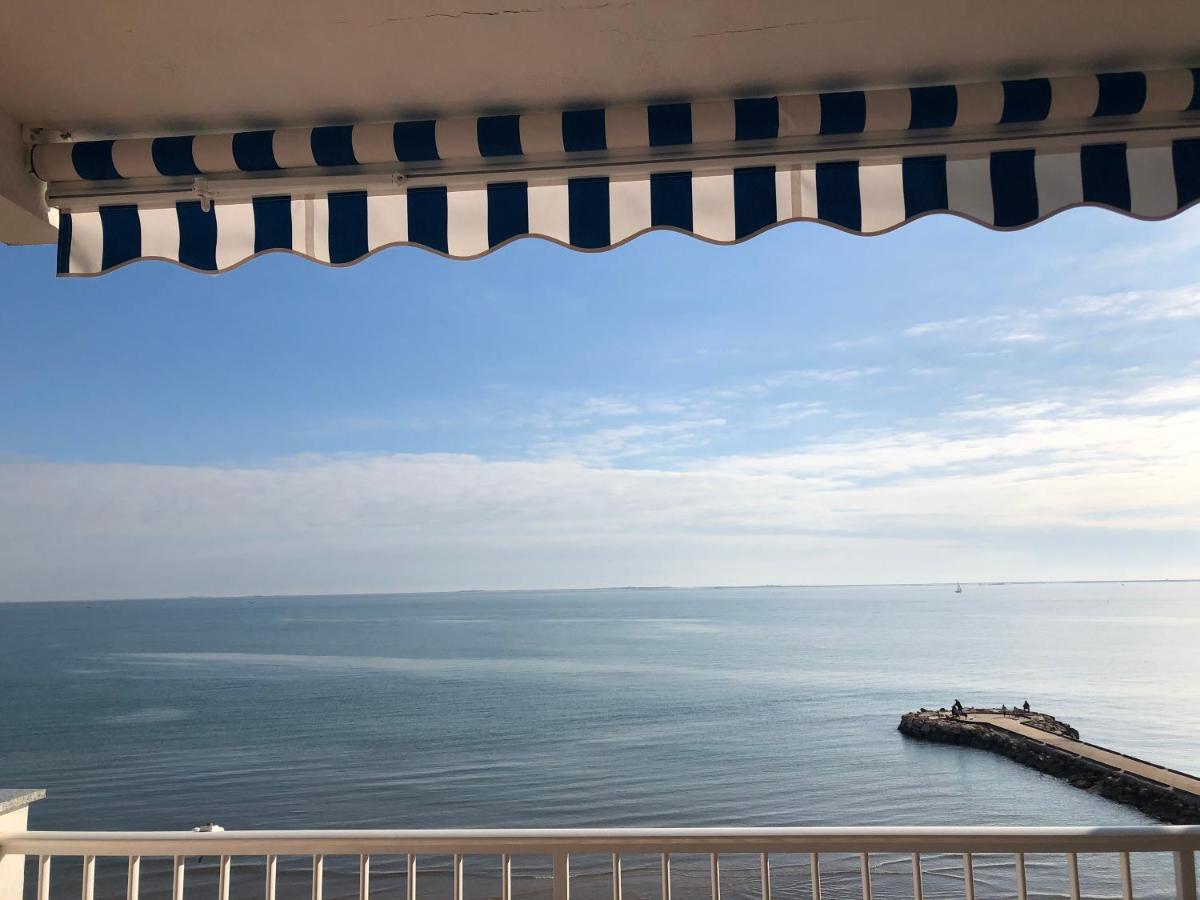 Apartamento En Primera Linea De Mar Sant Carlos de la Ràpita Esterno foto