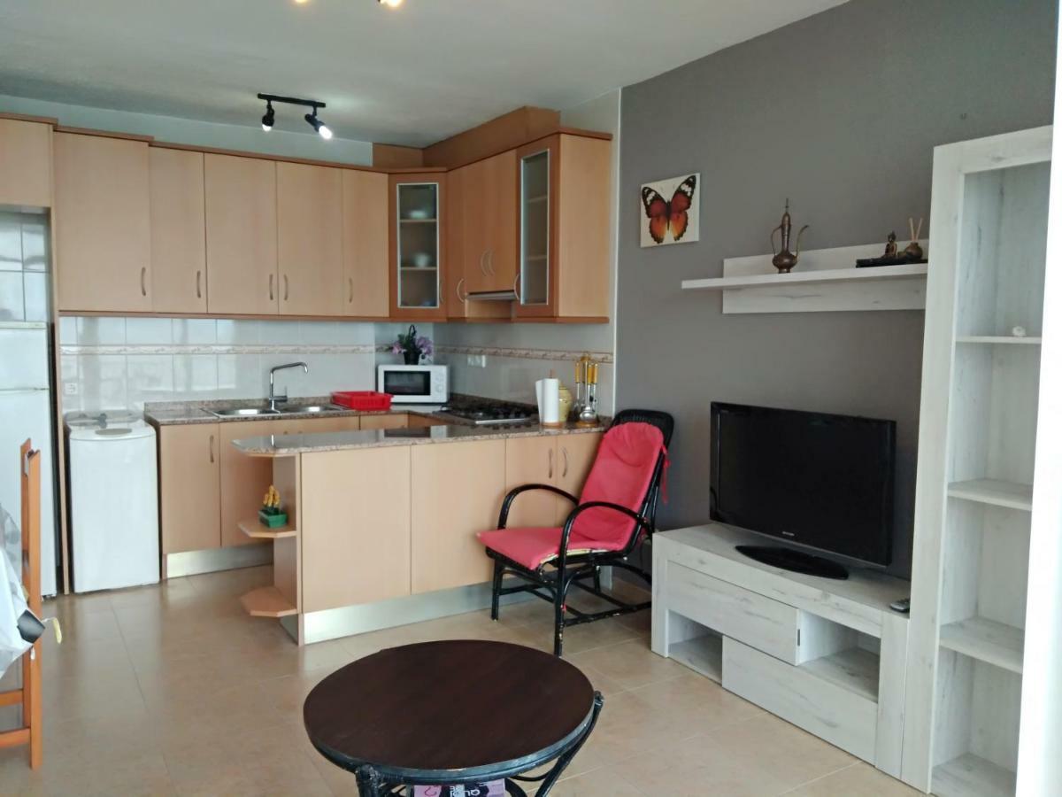 Apartamento En Primera Linea De Mar Sant Carlos de la Ràpita Esterno foto
